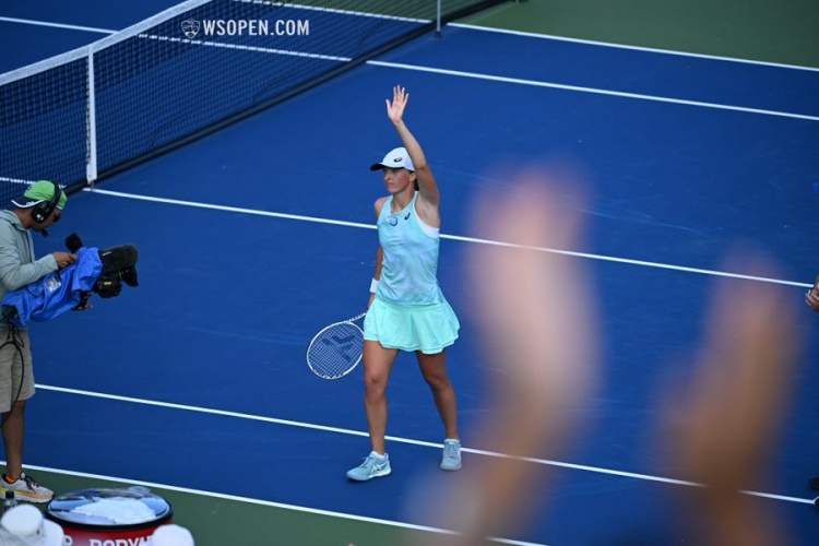 虽然迈尼昂 虽然迈尼昂