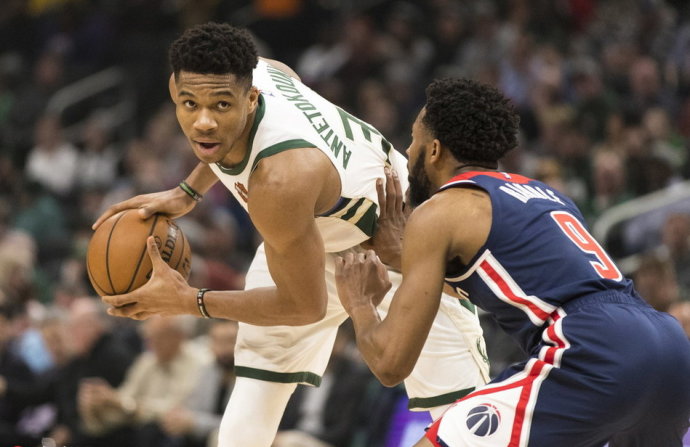 在接受采访 在接受采访