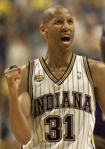 相比之下 相比之下